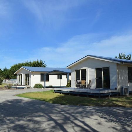 Woodbyne Resort Wimbledon Heights Экстерьер фото